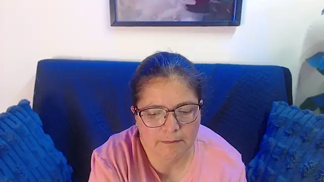 Linda_banks_'s cam snapshot