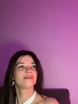 Mmebouhoups live sex cam