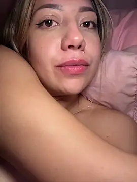 MissCat_'s cam snapshot