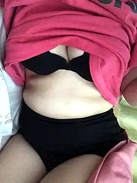 Ginyy112's cam snapshot