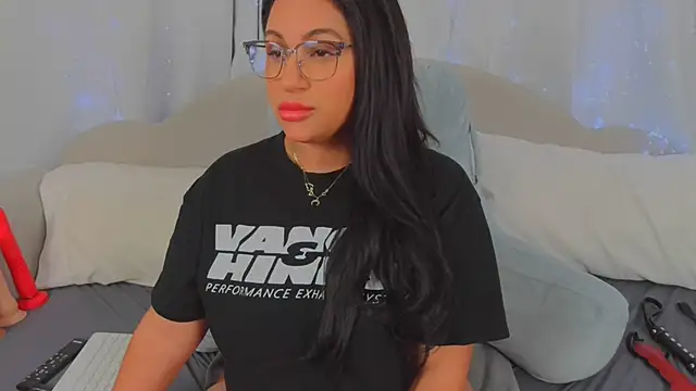 MeghanXO live sex cam