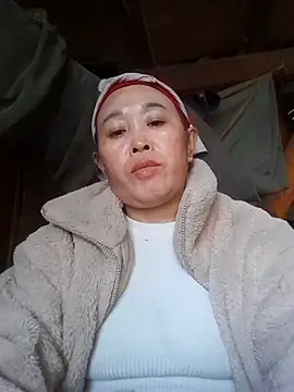 dakota-kis's cam snapshot