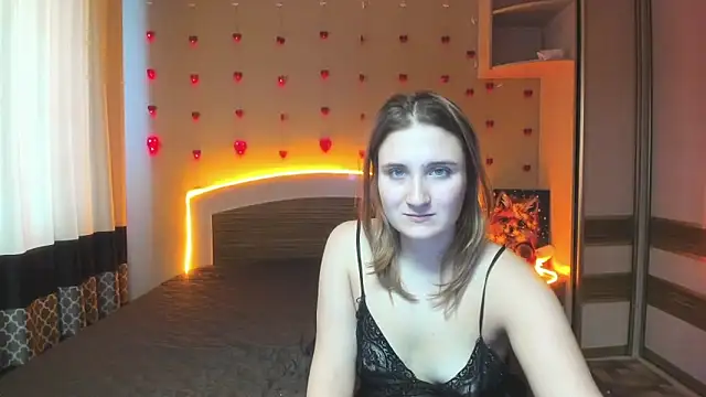 Miss_Elsa_'s cam snapshot