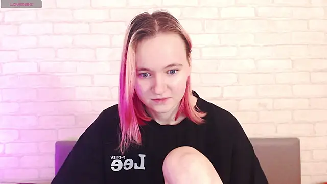 Ericha_Stone's cam snapshot