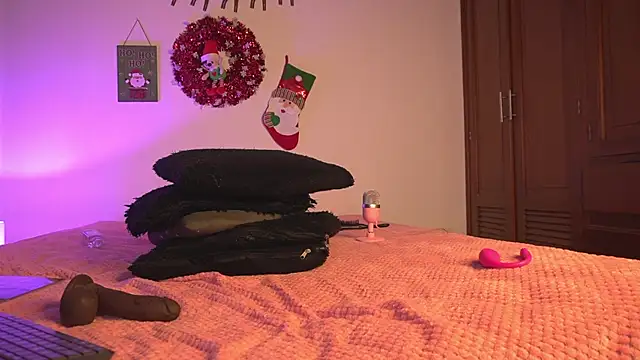 noah_0814's cam snapshot