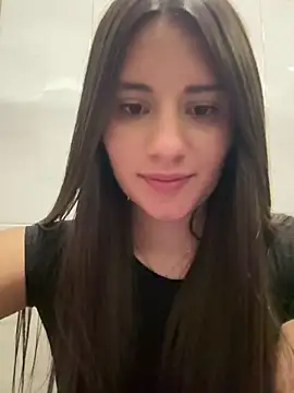 Isabella21_'s cam snapshot