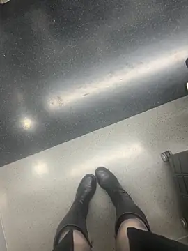 yimisun01 live sex cam