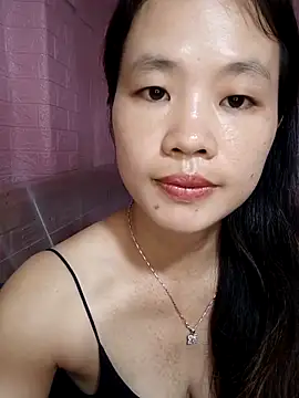 MISSINKUTE live sex cam