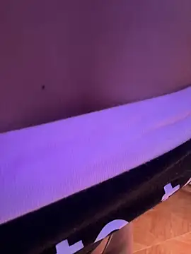 Samantha_e2's cam snapshot