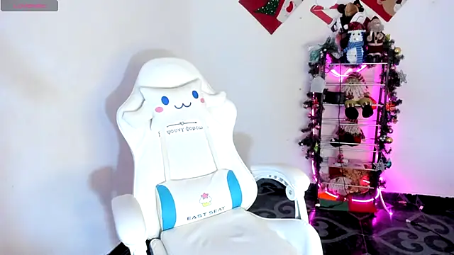 meganthompsonn22's cam snapshot