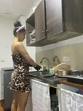 ariel_jonees's cam snapshot