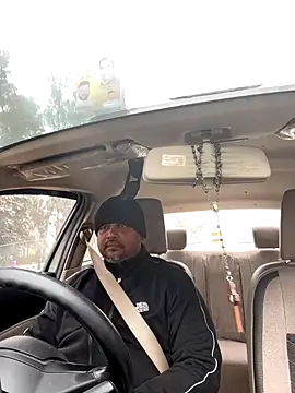 Dick_6inches_Delhi live sex cam