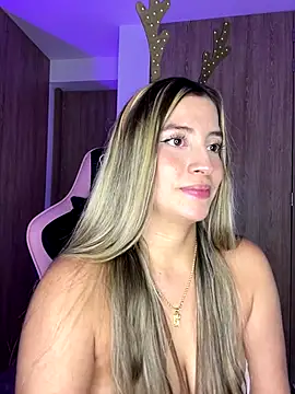 Issabela_G1's cam snapshot