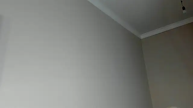 MarryMiles live sex cam