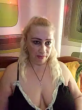 Esenia505's cam snapshot