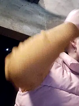 gio-thu's cam snapshot