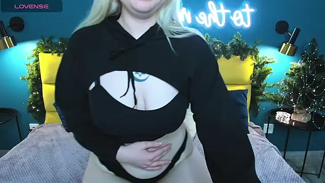 RuthBryant's cam snapshot