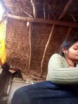 Kiran_bhabi's cam snapshot