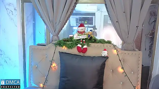 ahsly_Zam's cam snapshot