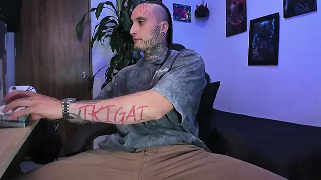 Ryuk_it live sex cam