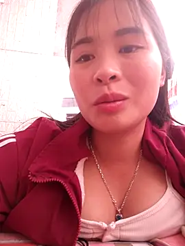 Squirrel-Pear's cam snapshot