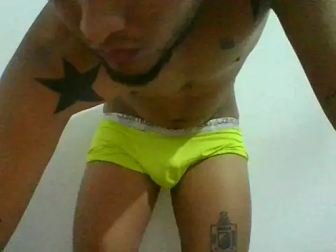 modeloxtz live sex cam