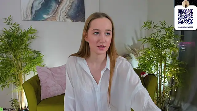 Sweett_Monica's cam snapshot