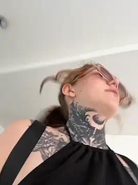 FionaMurr's cam snapshot