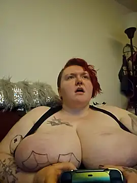 Sh0rtFluff's cam snapshot