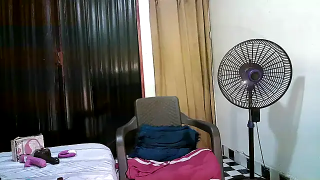 kimmiemm live sex cam