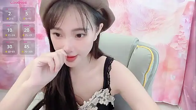 Crush-7ii live sex cam