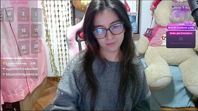 Maggie_Fox3's cam snapshot