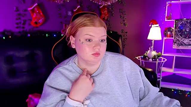 Adele_Moor_'s cam snapshot