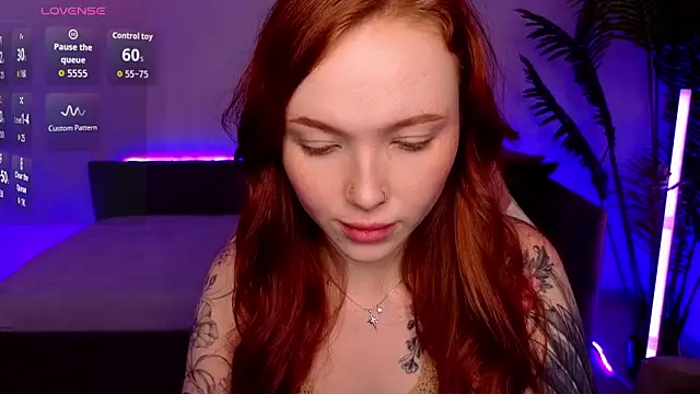 Maya_Light's cam snapshot