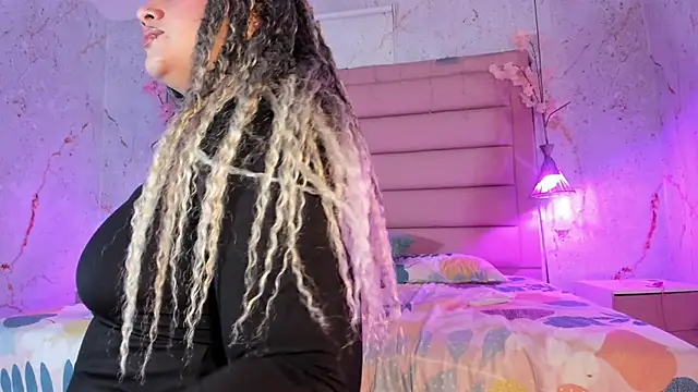 sabrinamilani's cam snapshot