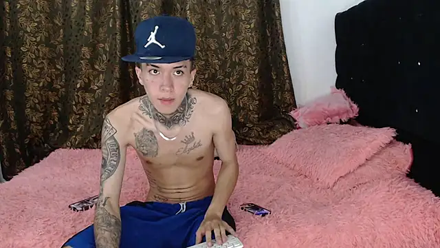 Kitty_and_jake live sex cam