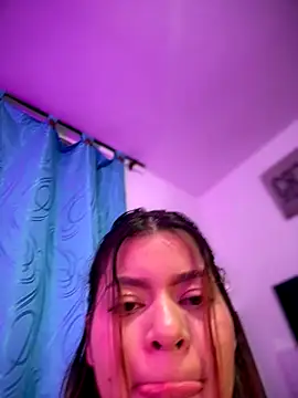 Yaqui_elle's cam snapshot