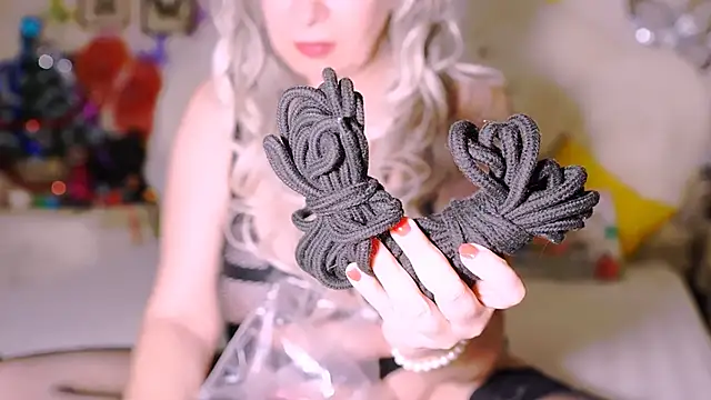 DirtySlut's cam snapshot