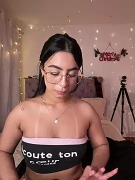 Samantha_e2's cam snapshot