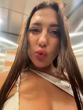 AleksandraRich's cam snapshot