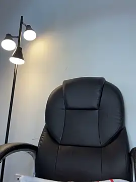 _Isabella_1's cam snapshot