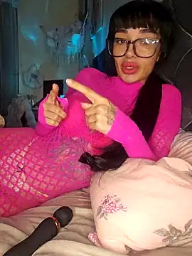 LucyMiax's cam snapshot