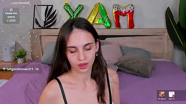 Skye_Taylor's cam snapshot