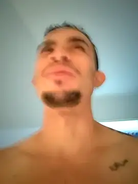 whitebull97's cam snapshot