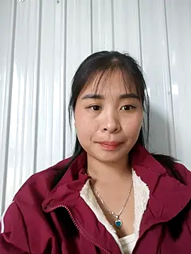 Squirrel-Pear's cam snapshot