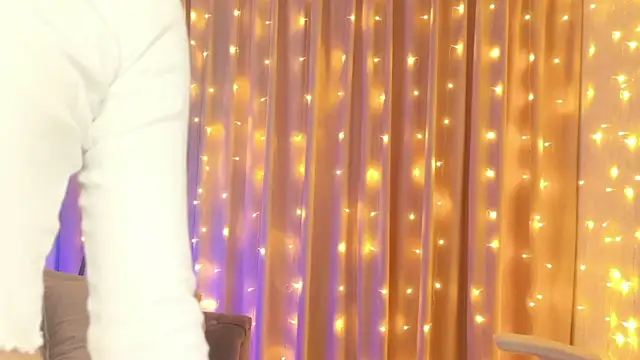 ur_shy_bambi's cam snapshot