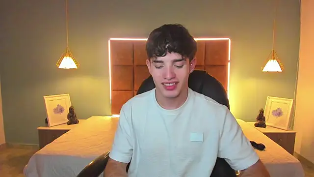 AlejooTwink live sex cam