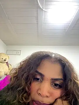 AuroraBrow's cam snapshot