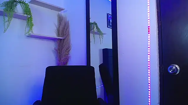 Jul_honeyy's cam snapshot