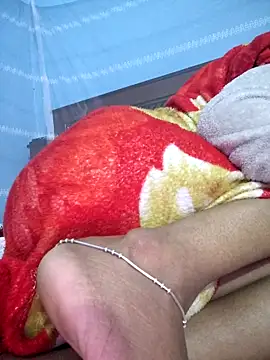 124pakhi's cam snapshot